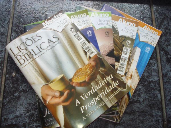 Livros Evangélicos para Adultos e Jovens (KIT)